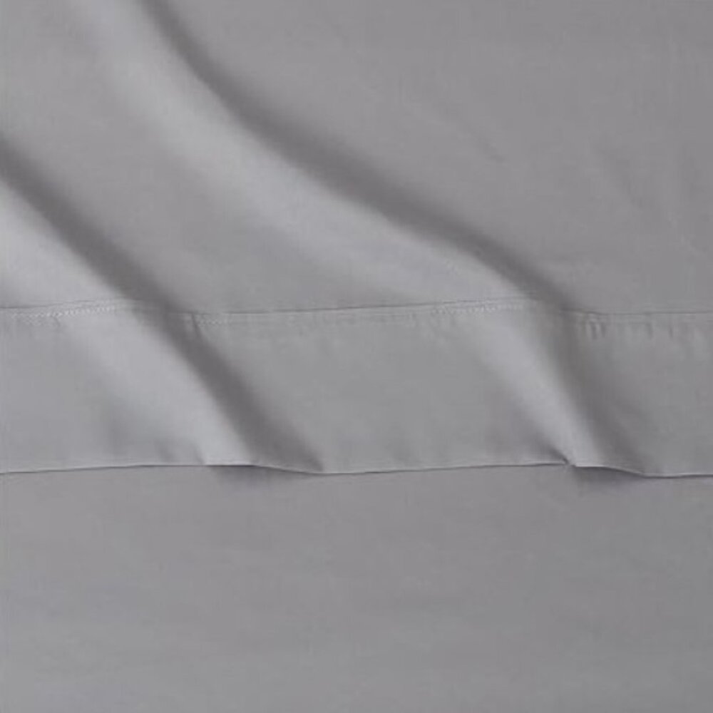 ⛔️SOLD⛔️ Amazon Basics 4‑Pc Queen Sheet Set - Microfiber, Dark Gray NWT - Picture 6 of 10